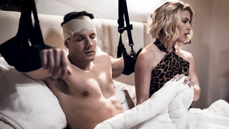 [PureTaboo] - Mom's Naughty Hand Job - Codey Steele - Kit Mercer