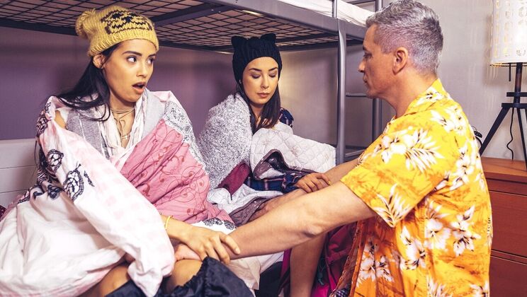 [FakeHostel] - Slots of Pleasure: Hot Girls, Hot Action - Andreina DeLuxe - Steve Q - Freya Dee