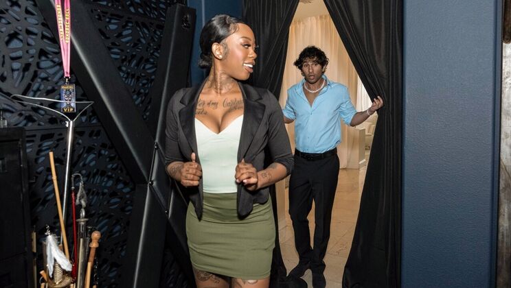 [LookAtHerNow] - Tattooed Realtor's Sex Cave - Baby Gemini - Zane Walker